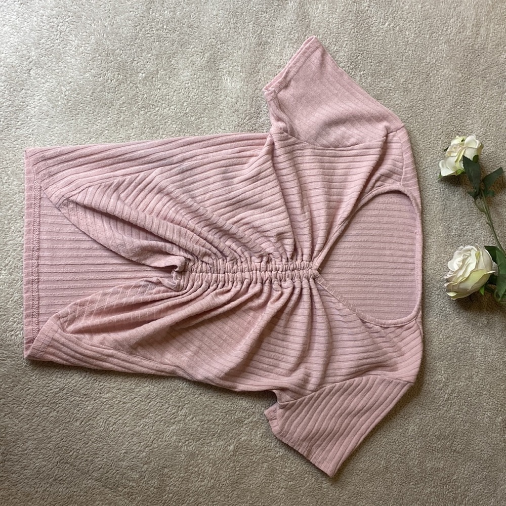 Cute Pink Ribbed Top - Picture 3 of 4